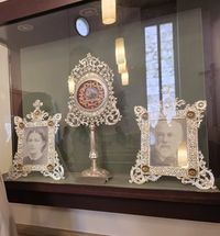 Relicario Padres de Santa Teresita. Carmelo de Serra Relicario Padres de Santa Teresita. Carmelo de Serra